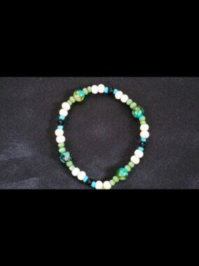GREEN CAT'S MOONSTONE VARIATION